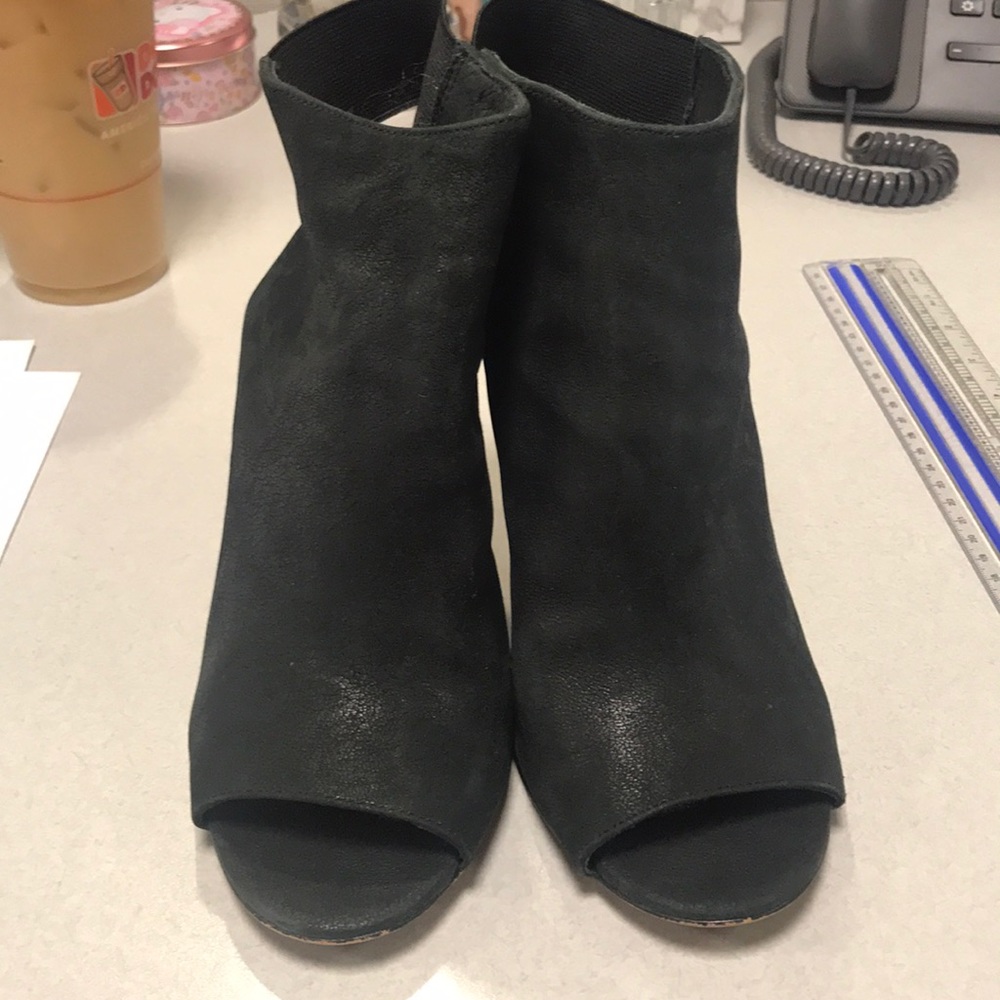 Vince Camuto sling back booties